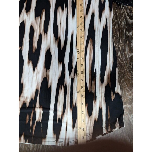 Chicos Travelers Collection Animal Print Top Mesh Sleeve Blouse M - Picture 9 of 9